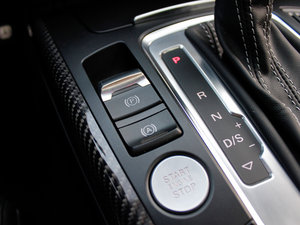 2012Coupe 4.2FSI quattro п؅^