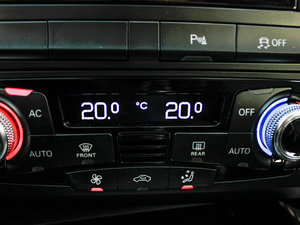 2012Coupe 4.2FSI quattro п؅^