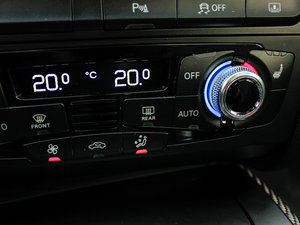 2012Coupe 4.2FSI quattro п؅^