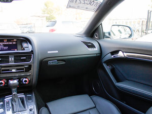 2012Coupe 4.2FSI quattro п؅^