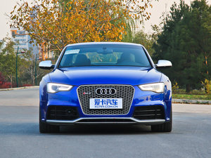 2012Coupe 4.2FSI quattro ǰ