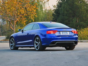 2012Coupe 4.2FSI quattro 45