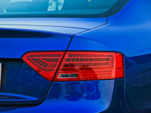 2012Coupe 4.2FSI quattro ^