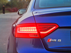 2012Coupe 4.2FSI quattro ^