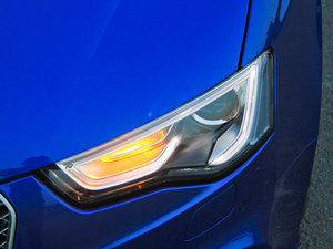 2012Coupe 4.2FSI quattro ^