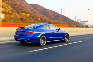 2012Coupe 4.2FSI quattro w^