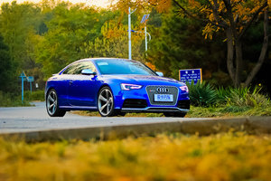 2012Coupe 4.2FSI quattro w^