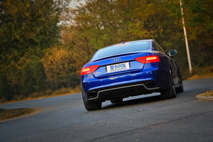 2012Coupe 4.2FSI quattro w^