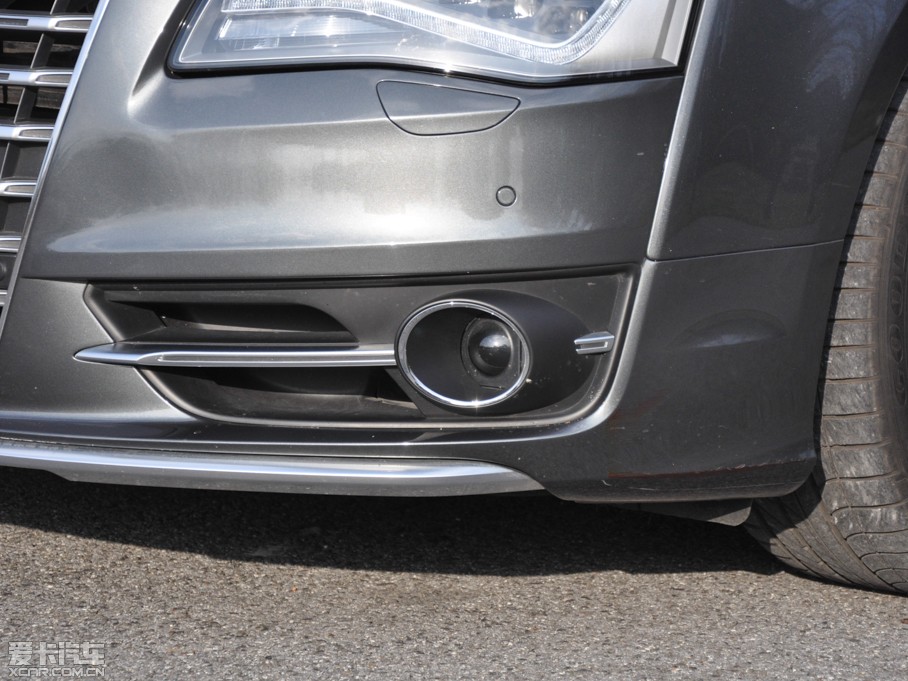 2013?yun)WS8 V8 TFSI