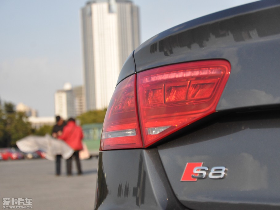 2013WS8 V8 TFSI