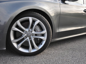 2013V8 TFSI (x)(ji)^