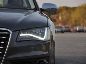 2013V8 TFSI (x)(ji)^