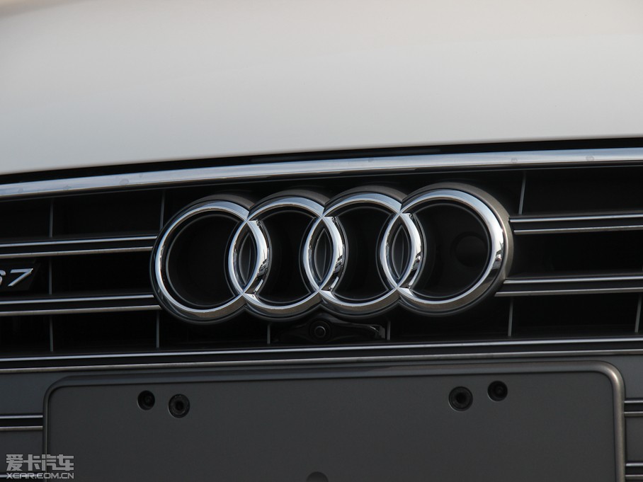 2013WS7 4.0T TFSI quattro