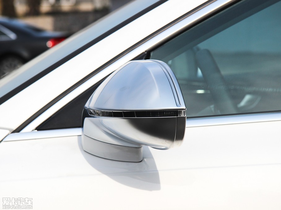 2013WS7 4.0T TFSI quattro