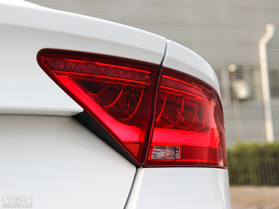 2013WS7 4.0T TFSI quattro