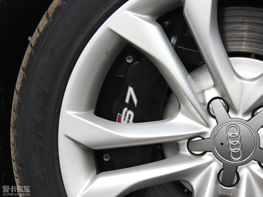 2013?yun)WS7 4.0T TFSI quattro