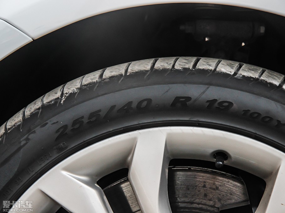 2013?yun)WS7 4.0T TFSI quattro