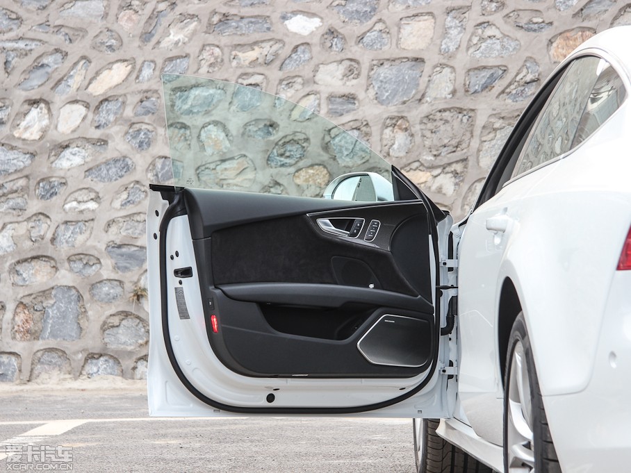 2013WS7 4.0T TFSI quattro