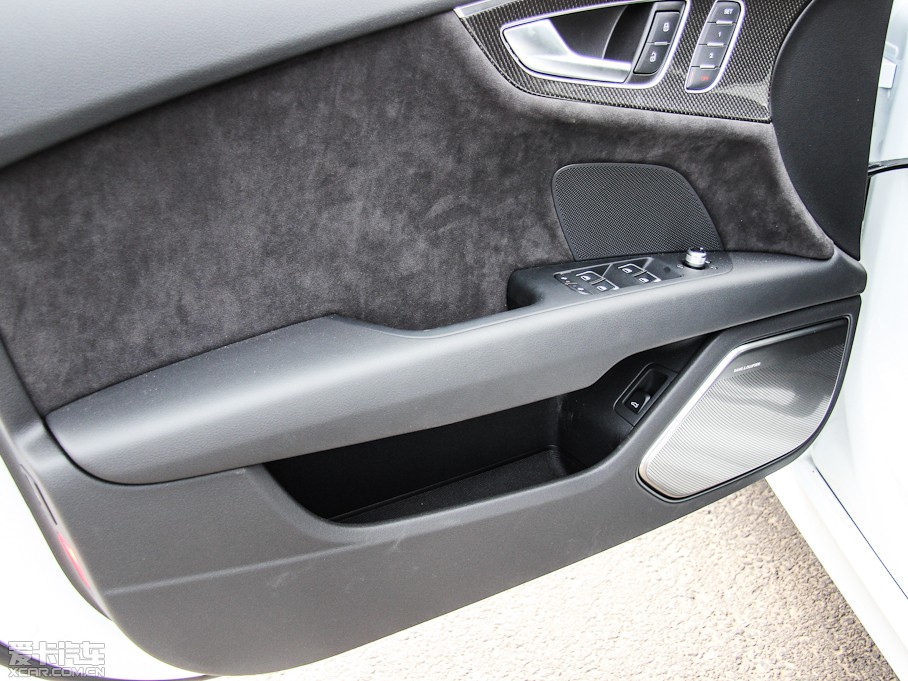 2013?yun)WS7 4.0T TFSI quattro