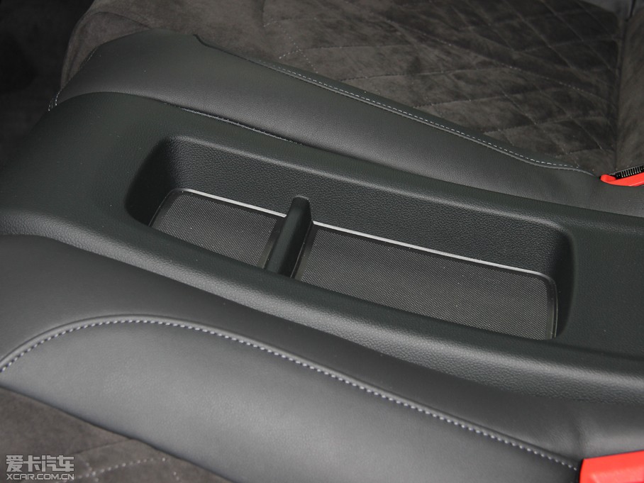 2013?yun)WS7 4.0T TFSI quattro