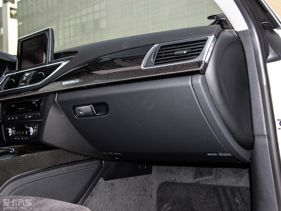 2013?yun)WS7 4.0T TFSI quattro