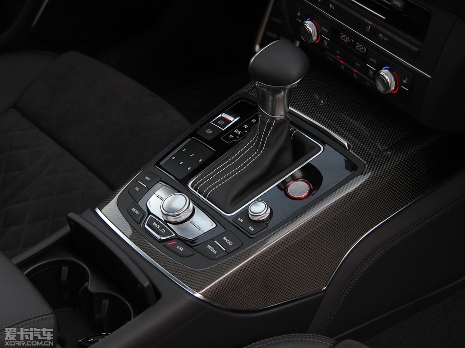 2013WS7 4.0T TFSI quattro