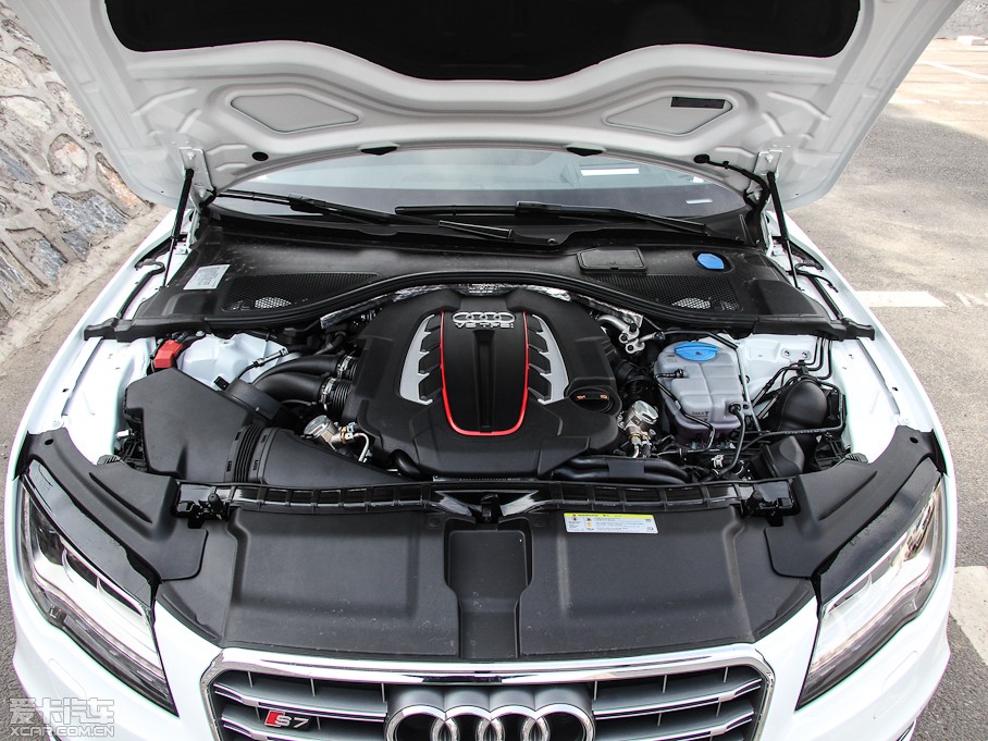 2013WS7 4.0T TFSI quattro