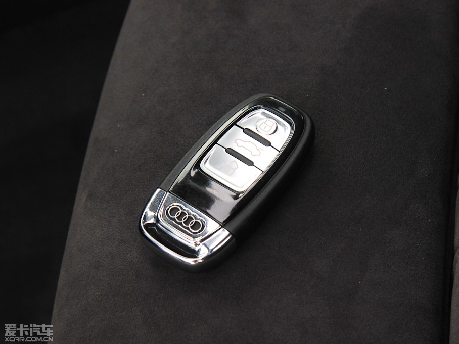 2013?yun)WS7 4.0T TFSI quattro