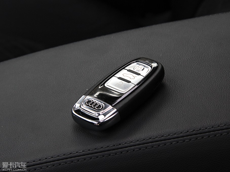 2013WS7 4.0T TFSI quattro