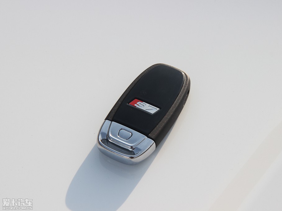 2013WS7 4.0T TFSI quattro