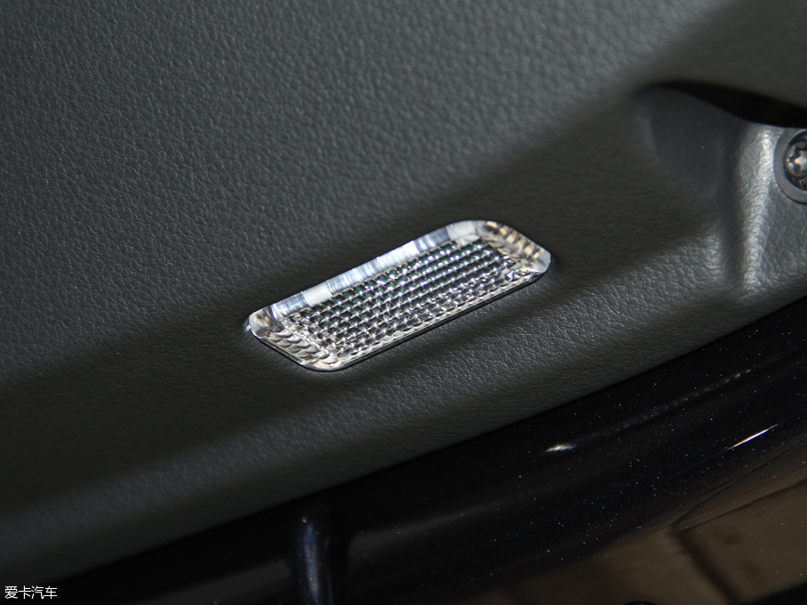 2013?yun)WS7 4.0T TFSI quattro