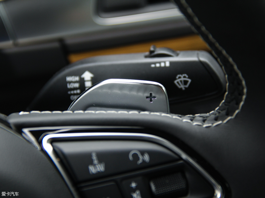 2013WS7 4.0T TFSI quattro