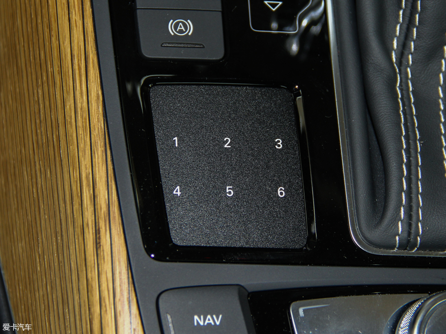 2013WS7 4.0T TFSI quattro