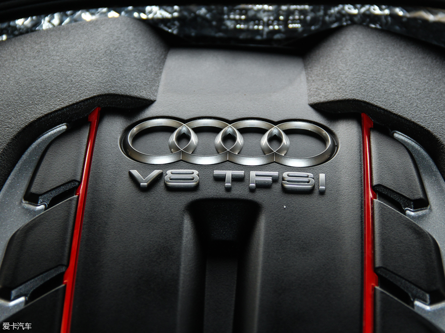 2013WS7 4.0T TFSI quattro