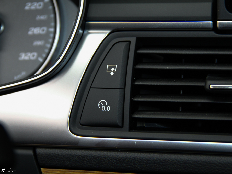 2013WS7 4.0T TFSI quattro