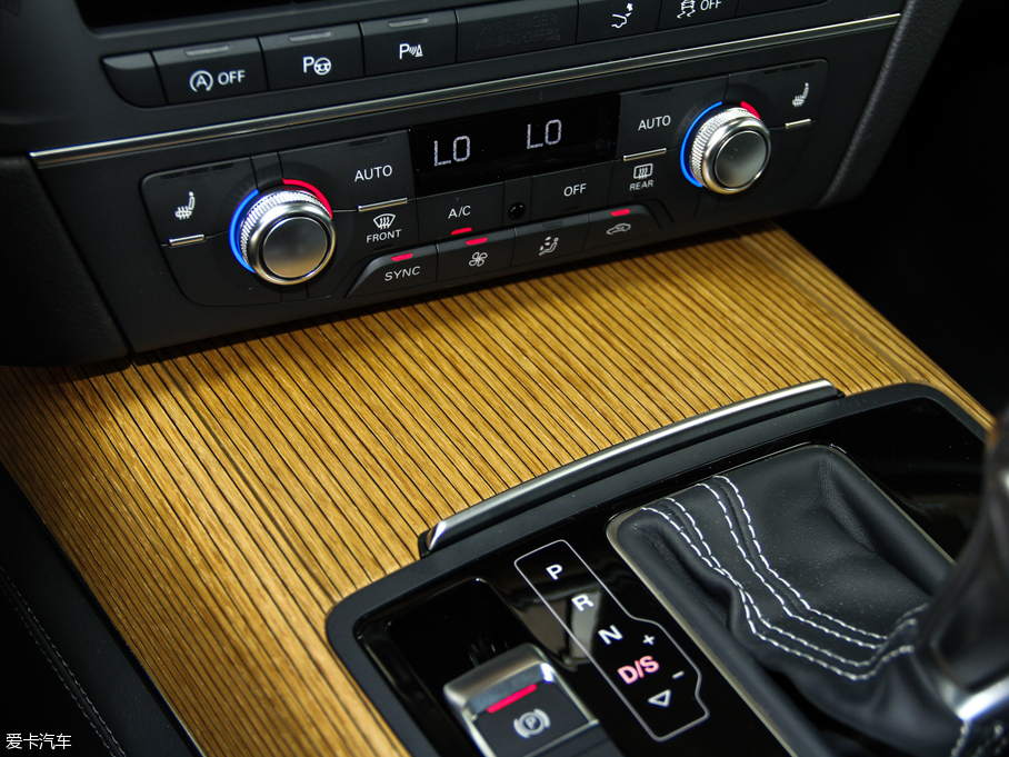 2013WS7 4.0T TFSI quattro