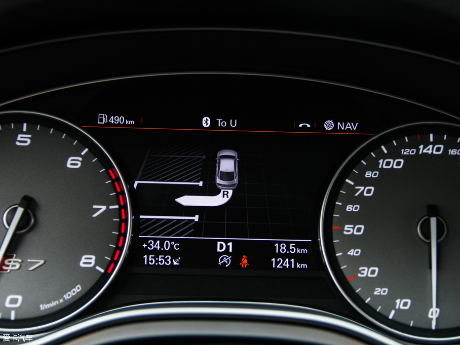 2013?yun)WS7 4.0T TFSI quattro