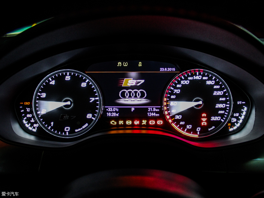 2013WS7 4.0T TFSI quattro