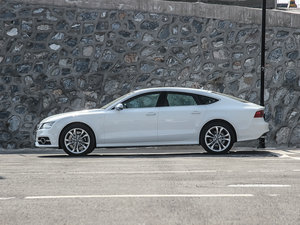 20134.0T TFSI quattro ȣ