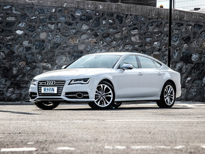 20134.0T TFSI quattro ǰ45