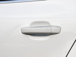 20134.0T TFSI quattro (x)(ji)^