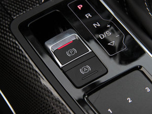 20134.0T TFSI quattro v܇Ƅ