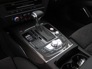 20134.0T TFSI quattro QU