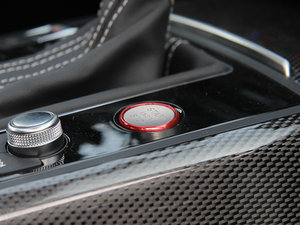 20134.0T TFSI quattro п؅^