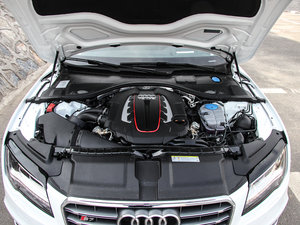 20134.0T TFSI quattro 