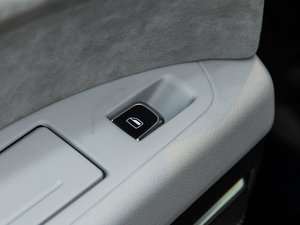 20134.0T TFSI quattro п؅^