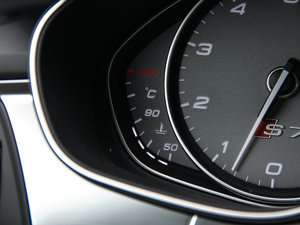 20134.0T TFSI quattro п؅^