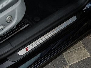 20134.0T TFSI quattro g