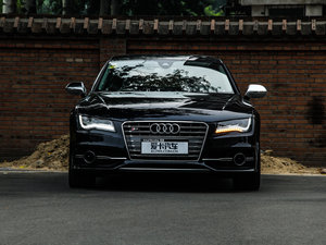 20134.0T TFSI quattro (x)(ji)^