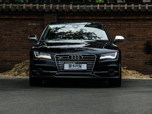 20134.0T TFSI quattro (x)(ji)^